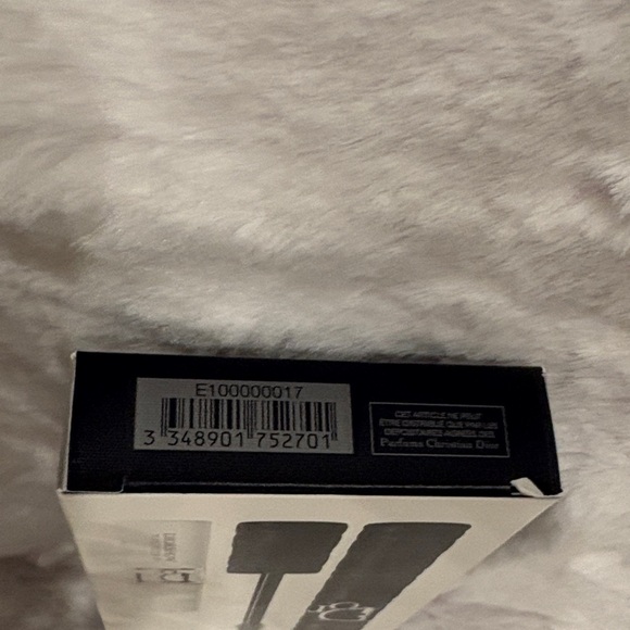 DiorShow Over Volume Black Mascara & Lip Set - Picture 3 of 7